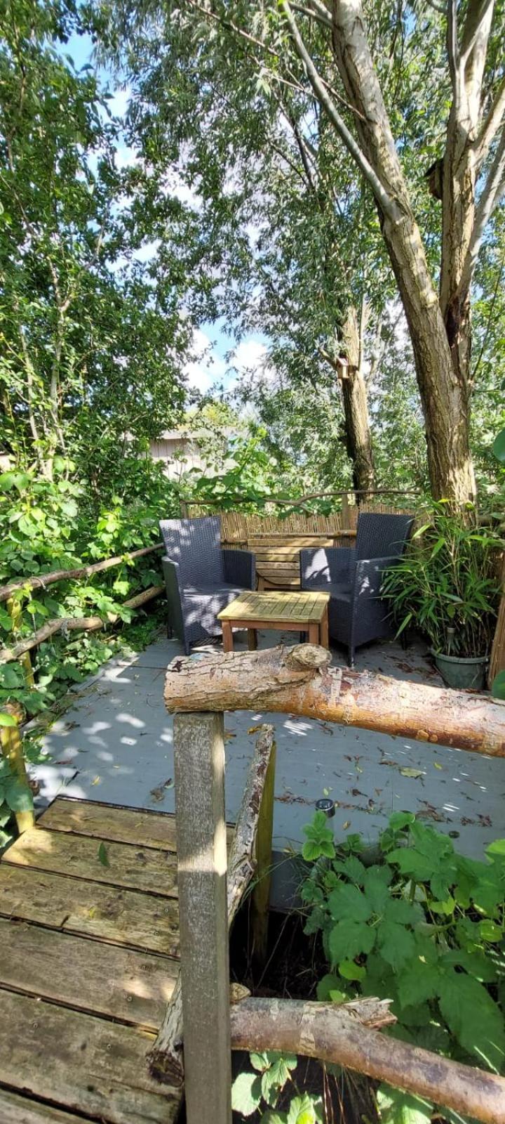 Tuinhuisje In Het Groen Almere Exterior foto